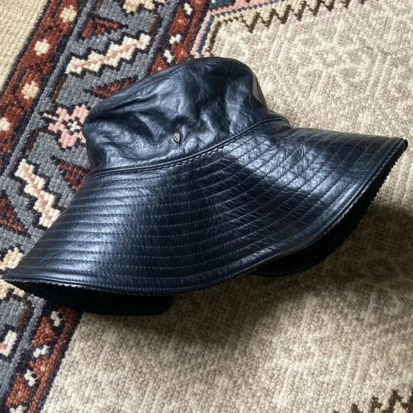 Helen Kaminski | Accessories | Helen Kaminski Leather Wide  display picture 2